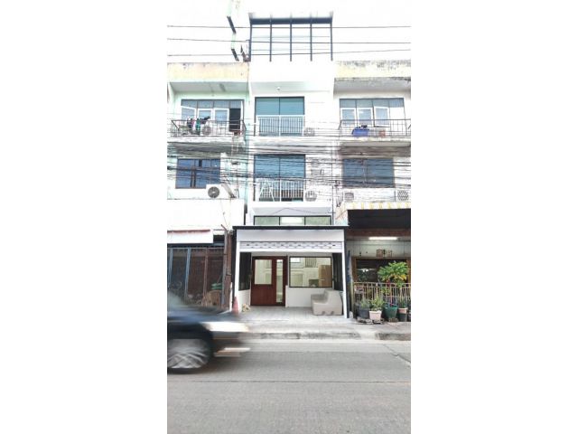 ให้เช่าอาคารพาณิชย์ด่านสำโรง สมุทรปราการ ทำเลดี  เหมาะเปิดคาเฟ่ ร้านอาหารได้เลย อยู่ในแหล่งชุมชน