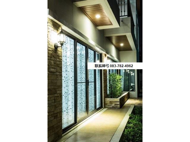 RENTบ้านหรู  3 ชั้น พระราม9 พร้อมสระว่ายน้ำส่วนตัว