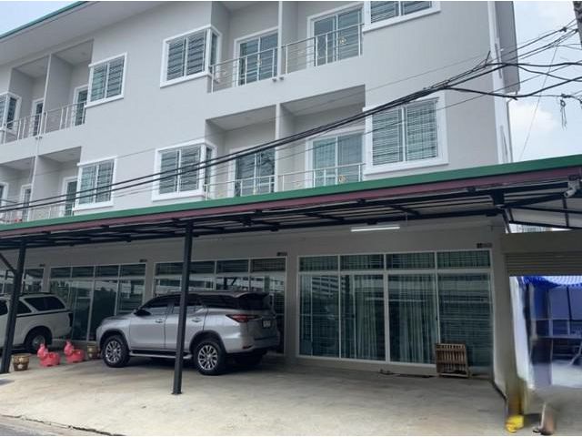 ให้เช่า อาคาร3 ชั้น ซอย พหลโยธิน23 /วิภา32