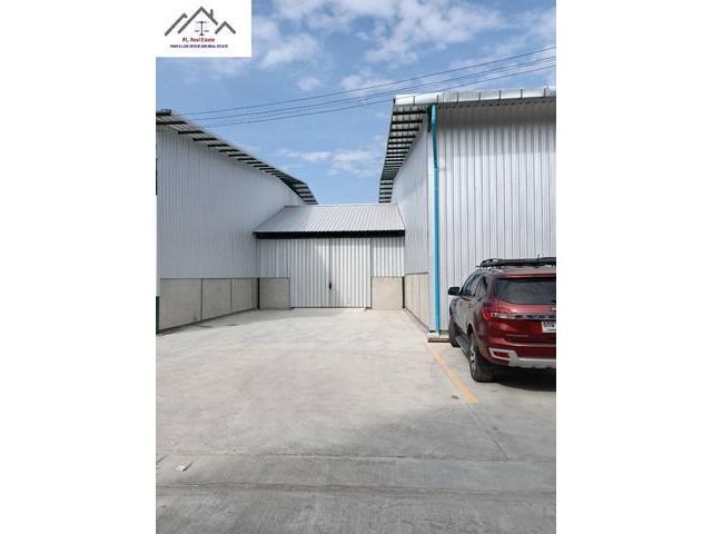 ให้เช่าโกดังพร้อมออฟฟิศใหม่ใกล้สวนหลวงร.9