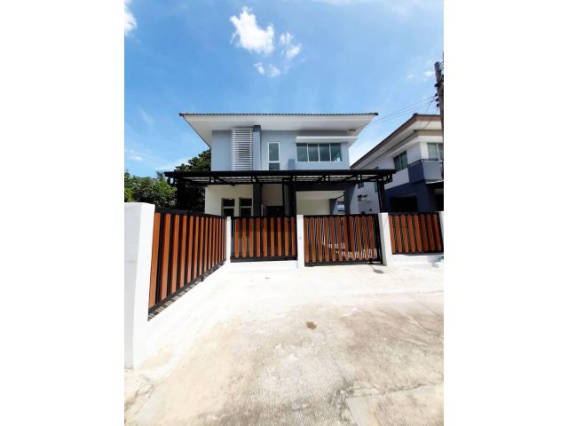 บ้านแฝด 2 ชั้น #หมู่บ้านพร้อมพัฒน์ กรีนโนวา แต่งสวยพร้อมอยู่ ใกล้จุดขึ้นลงวงแหวนตะวันออก (บางนา-บางประอิน)