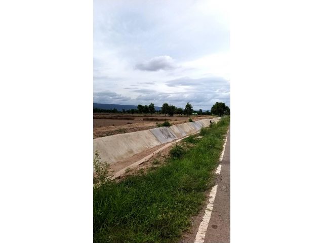 ขายที่ดิน 3600 ไร่ ห่างจากถนนหมายเลข11 ประมาณ800เมตร