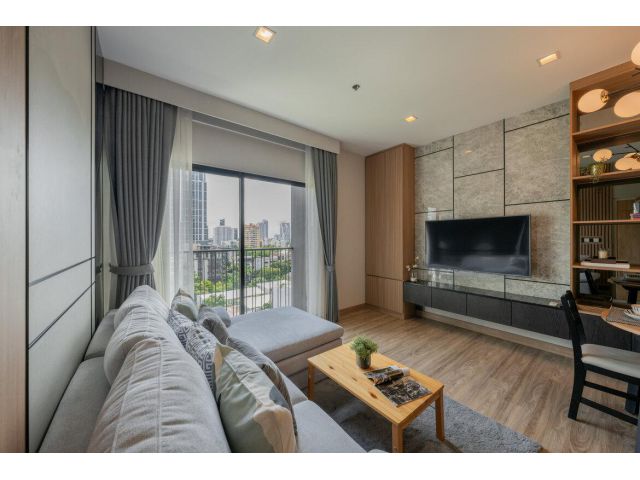 Noble Reveal for rent and sale 1 bedroom 1 bathroom 50 sqm. rental 30,000 baht/month selling 7.8 mil baht