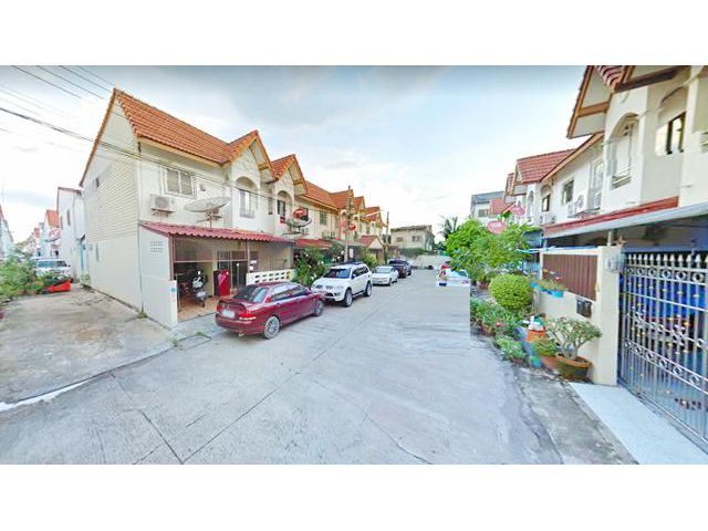 ตลาดคลองขวาง เลียบคลองเหนือต้นๆ เพชรเกษม69