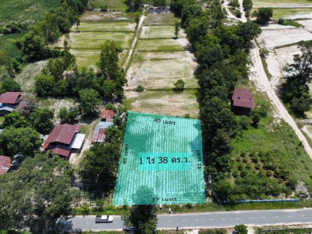 ที่ดินเปล่าติดถนนคอนกรีตบ้านดงเจริญ