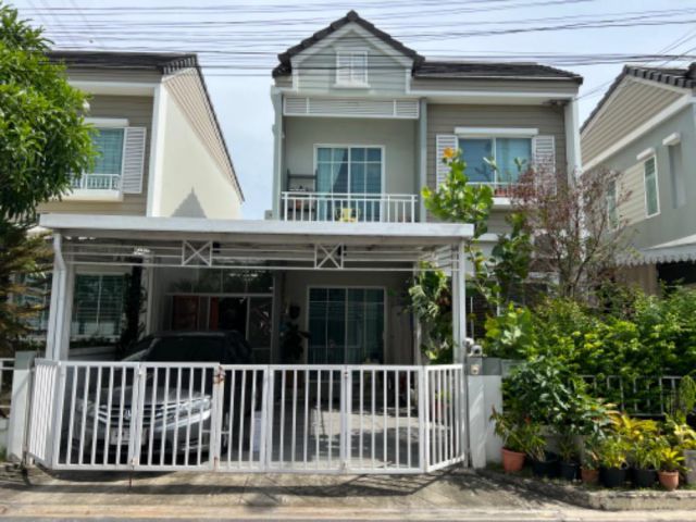HS0470 ขายทาวน์โฮม 2ชั้น the village บางนากม.10ใกล้เมะกะ อีเกีย บางนา
