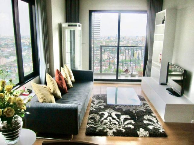 For Rent Blocs 77 2 Bed 6.8 mb
