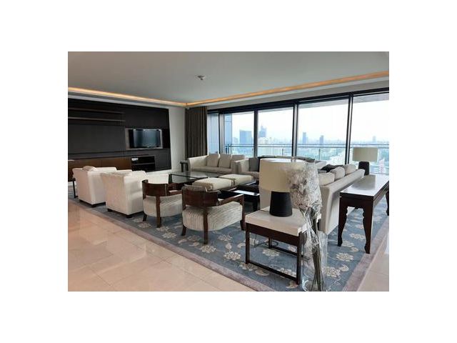 The Residences at The St. Regis Bangkok 4 Bed 450K