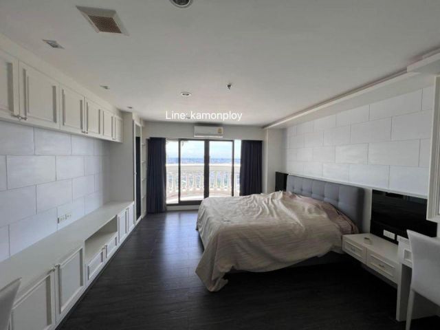 State Tower Silom for rent 1 bedroom 1 bathroom 62 sqm. rental 25,000 baht/month