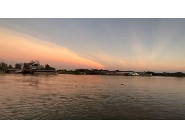 ขายที่ดินริมน้ำ ที่ติดแม่น้ำเจ้าพระยา เกาะเกิด บางปะอิน อยุธยา ใกล้เส้น 347 (AH2) ปทุม สามโคก บางปะหัน ถนนลาดยางถึงที่เด