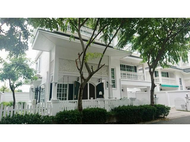 ให้เช่าบ้านเดี่ยว3ชั้นย่านบางนา แบริ่ง พร้อมอยู่