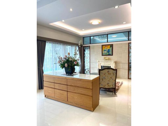 RENT Luxury style mansion swimming pool Rama 9
