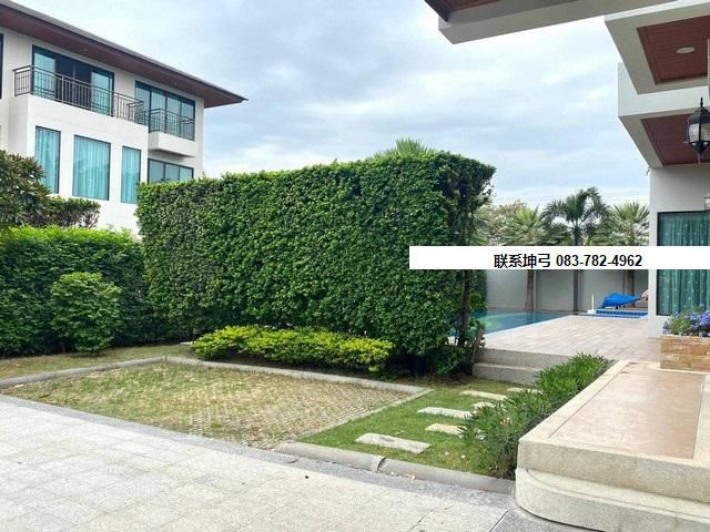 RENT luxury house 3 floors  swimming pool Rama 9
