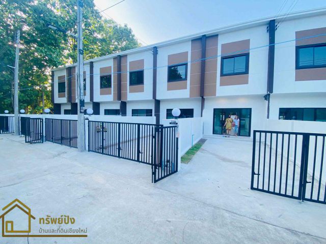 บ้านใหม่พร้อมอยู่ ยุหว่า สันป่าตอง