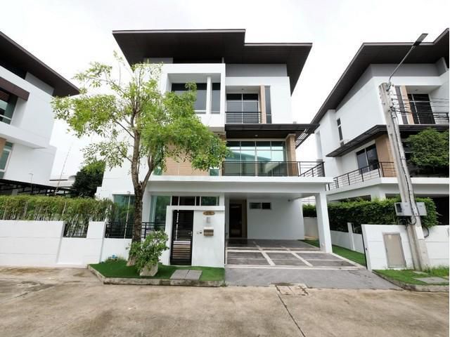 ขายบ้านเดี่ยว 3ชั้น โครงการ Nirvana Beyond Liteพระราม9-กรุงเทพกรีฑา เหมอะพักอาศัย