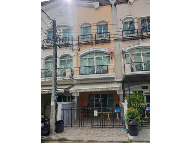 ให้เช่าทาวน์โฮม บ้านกลางเมือง เดอะ ปารีส พระราม 9