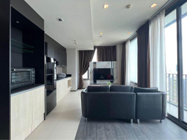 Edge Sukhumvit 23 for rent 2 bedrooms 2 bathrooms 65 sqm. rental 50,000 baht/month