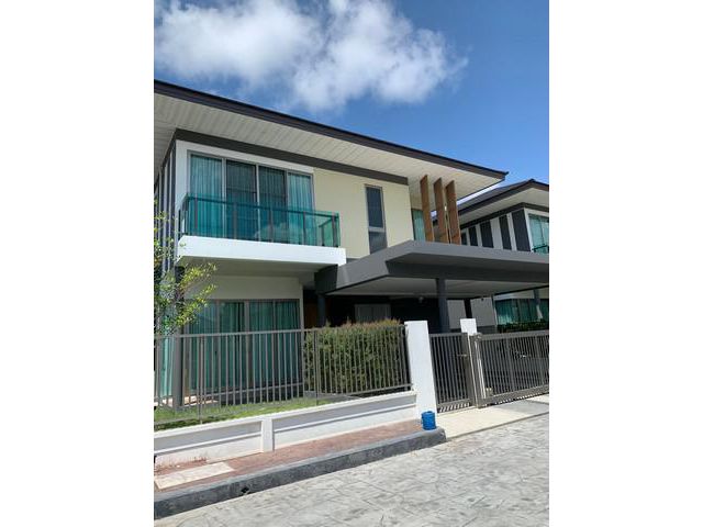 ให้เช่าบ้านเดี่ยวในโครงการกุญชร์สิริ บูเลอวาร์ด พื้นที่ 52 ตรว. 2 ชั้น 3 ห้องนอน 1 ห้องน้ำ เฟอร์นิเจอร์ครบพร้อมอยู่ อ.เมือง จ.ระยอง