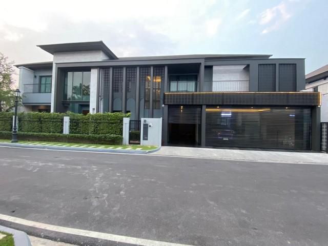 ขายบ้านเดี่ยว2ชั้น พื้นที่ใช้สอยกว่า 1,000 ตารางเมตร หมู่บ้านแกรนด์ บางกอก บูเลอวาร์ด รามอินทรา – เสรีไทย ตกแต่งแล้วพร้
