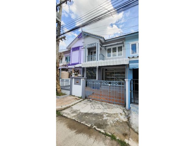 ขายทาวน์เฮ้าส์ 2 ชั้น #บ้านฟ้าปิยรมย์ เฟสเรือนพนา แต่งสวยพร้อมเข้าอยู่ อยู่ถนนเมน กว้าง 15 เมตร บ้านมือสอโซนปทุมธานี