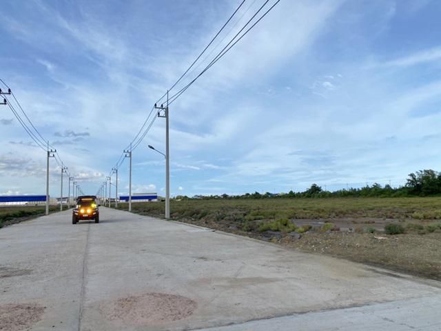 S406 ขายที่ดินสร้างโรงงาน  ขนาด 7-0-17 ไร่ สี่เหลี่ยมผืนผ้าสวยงาม ขายที่ดินสมุทรสาคร