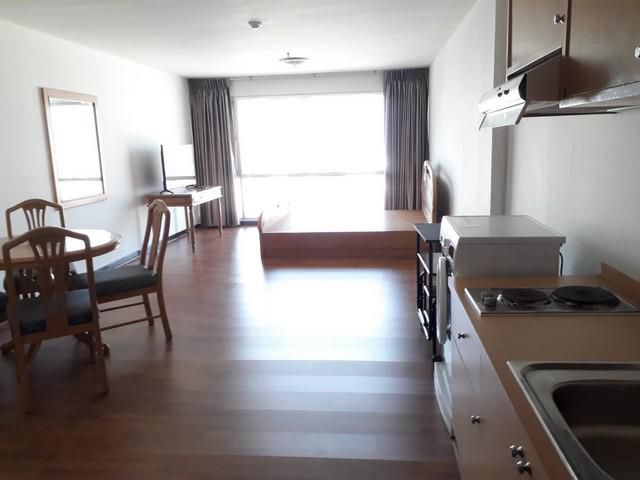 ขายคอนโด Sukhumvit Suite ห้องสตูดิโอ 1 ห้องน้ำ