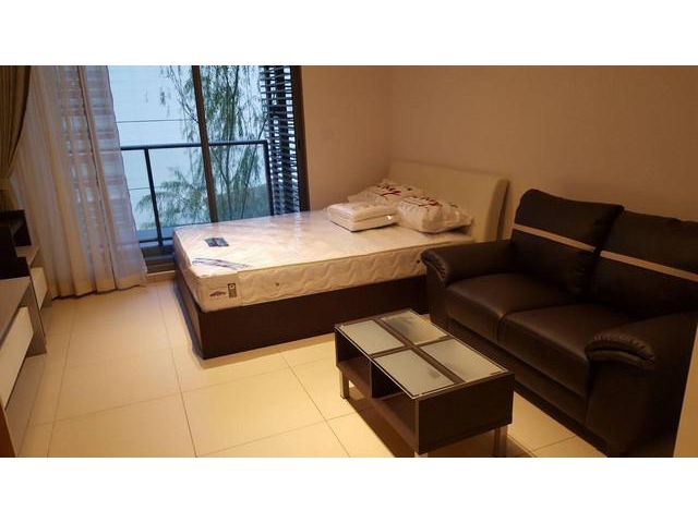 The Lofts Ekamai สะอาด