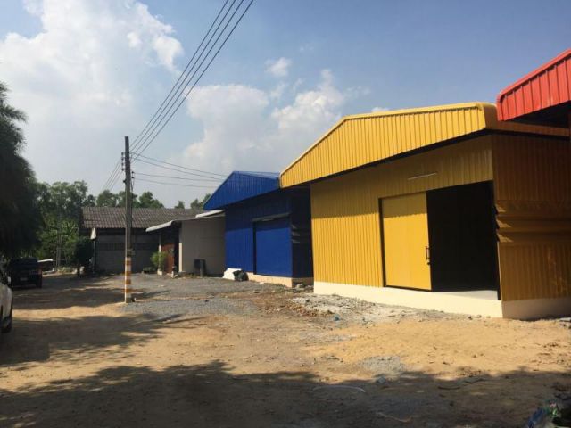 ให้เช่าโกดัง คลังสินค้า warehouse ขนาด 160 ตรม. ย่านนิมิตรใหม่ ราคาถูก