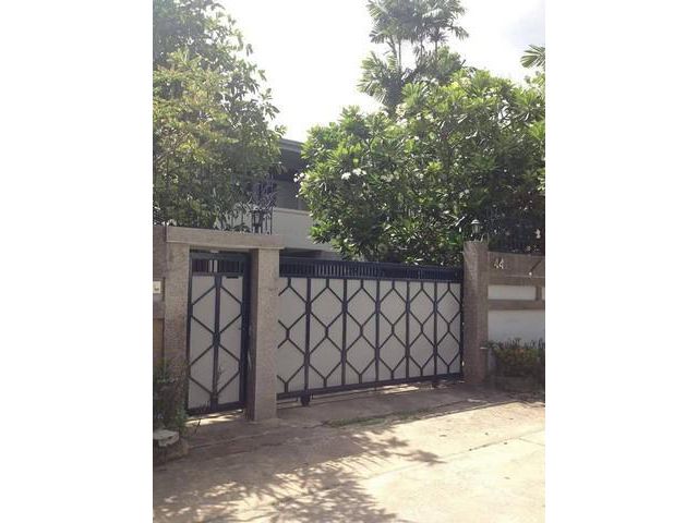 ให้เช่าบ้านเดี่ยว 2ชั้น ซอย พัฒนเวศน์ 12 ปรีพนมยงค์ 18 เหมอะพักอาศัย