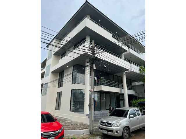 ขายโฮมออฟฟิศย่านอ่อนนุช ศรีนครินทร์ พัฒนาการ