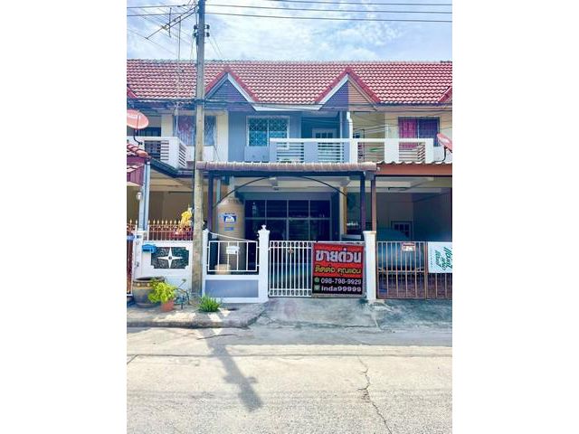 ทาวน์เฮ้าส์ 2 ชั้น ม.นฐดา ซอยรังสิต-นครนายก60