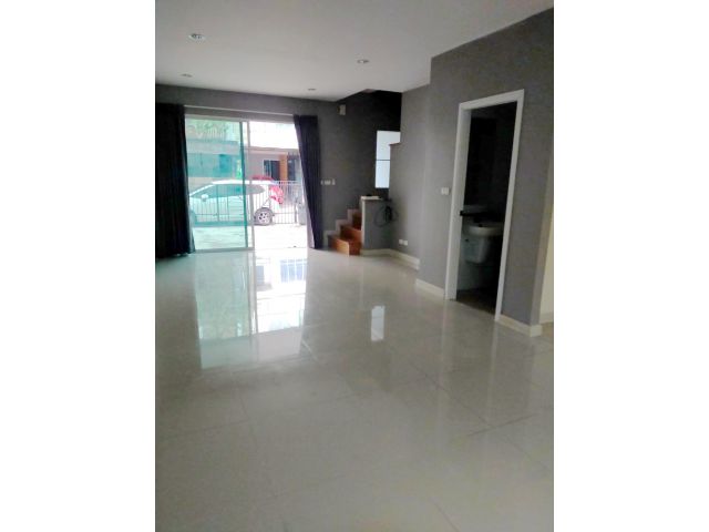 บ้านเช่า เมืองทอง หมู่บ้าน เดอะ แพลนท์ ซิตี้ แจ้งวัฒนะ