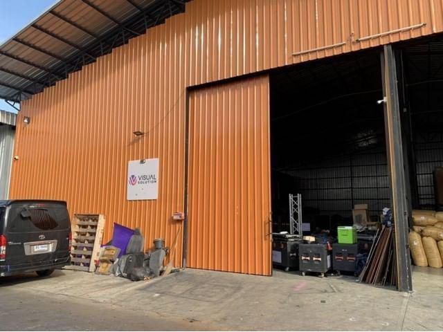 โกดังพร้อมออฟฟิศ พื้นที่ 425 ตรม. ลาดพร้าว 101