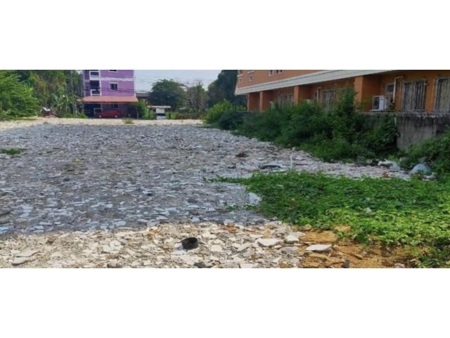 PK315ขายที่ดินถมแล้ว(ตอนนี้กำลังถมเพิ่มขึ้นให้สูงกว่าถนน) ซอยรามอินทรา 99(ซอยติดแฟชั่นไอซ์แลนด์)สุดซอยติดสนามกอล์ฟปัญญา