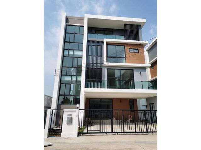 ขายบ้านเดี่ยว4ชั้น เดอะเบสท์วิลล่าบางนา-สุวรรณภูมิ