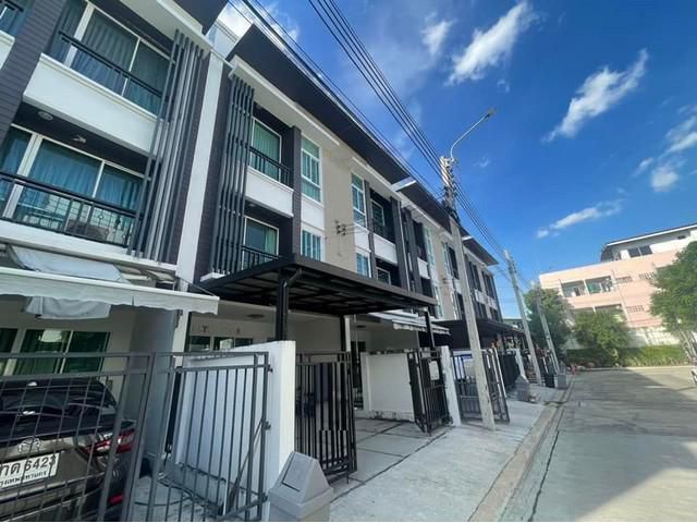 บ้านกลางเมือง โชคชัย 4 ตกแต่งแล้ว