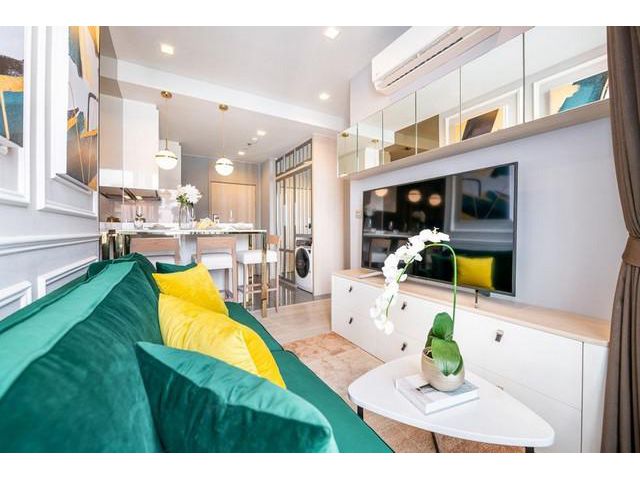 Rare Unit!! Pet Friendly 2B2B For Rent And Sale