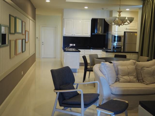 Rare Unit!! 2Beds 2Baths Very High Floor