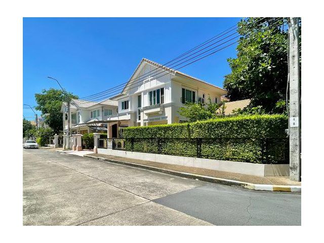 บ้านเดี่ยว ม.เพอร์เฟค เพลส  เขต มีนบุรี จ.กทม.