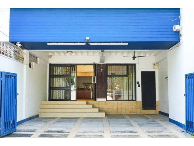 ทาวน์โฮม 3ชั้น พหลโยธิน8  ใกล้อนุเสาวรีย์ชัย