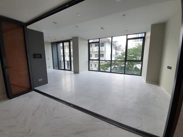 Sale With Tenant The Monument 2Beds 2Baths