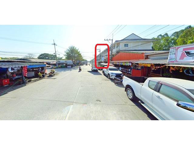 55ตรว. 400ตรม.ถ.ปทุมธานี-ลาดหลุมแก้ว 2คูหา 3ชั้น