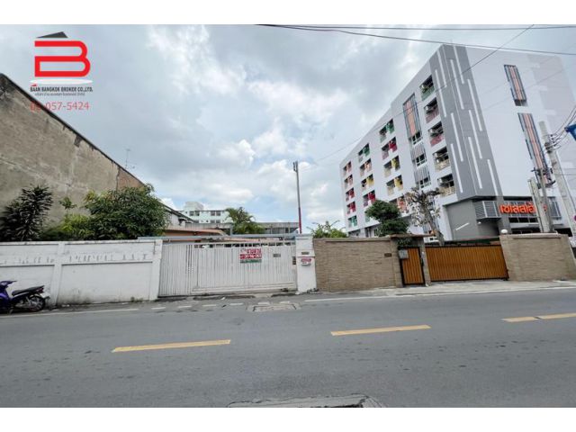 ที่ดิน+บ้าน ติดถนนซอย จรัญสนิทวงศ์ 35 เนื้อที่ 288 ตรว. ถนนจรัญสนิทวงศ์ เขตบางกอกน้อย
