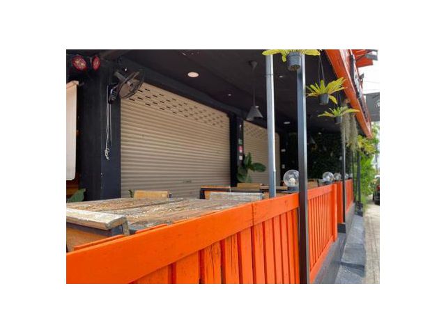 ร้านอาหาร ที่พักอาศัย ซ.เนิน พัทยา 61ตรว. 4.9 ลบ.