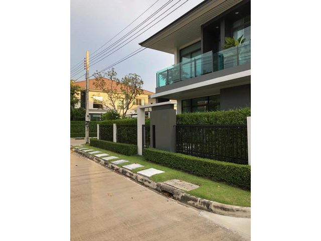 ให้เช่า บ้านเดี่ยว 2 ชั้น เศรษฐสิริ กรุงเทพกรีฑา