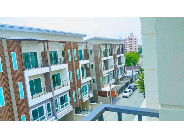ศรีนครินทร์ 4ชั้น 6นอน MRTสวนหลวง ร.9 ซีคอนสแควร์