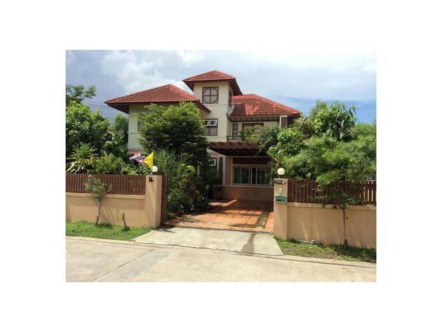 บ้านพร้อมอยู่ ซอยสยาม พัทยา 3 นอน 92 ตรว. 5.5 ล้าน