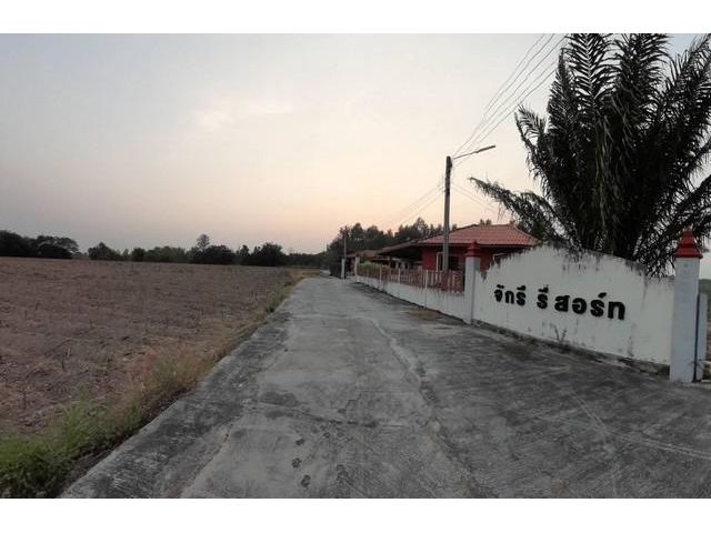 ขายด่วน รีสอร์ท บ้านฉางหาดน้ำรินระยอง