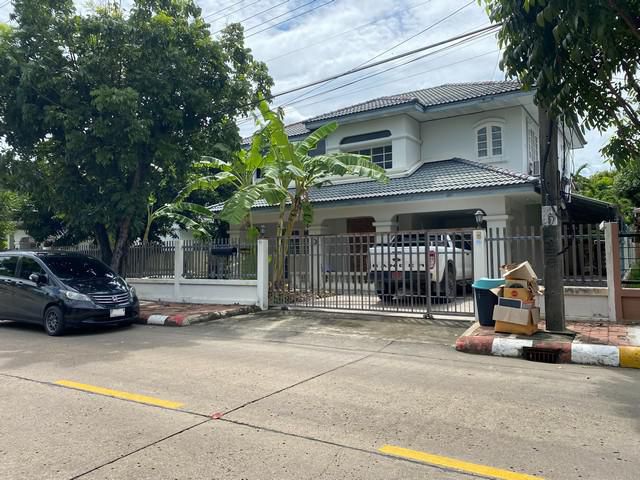 ขายบ้านเดี่ยว ขายตามสภาพ หมู่บ้านชลลดา บางบัวทอง