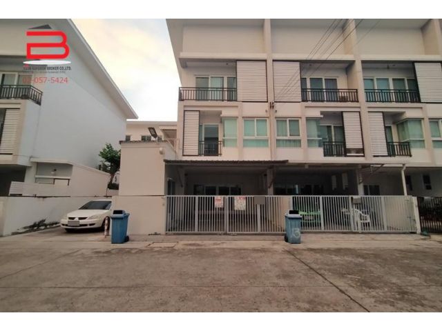 ทาวน์โฮม หลังริม หมู่บ้าน ซี-บิซ โฮม เทิดราชัน เนื้อที่ 26.8 ตรว. ถนนเทิดราชัน เขตดอนเมือง
